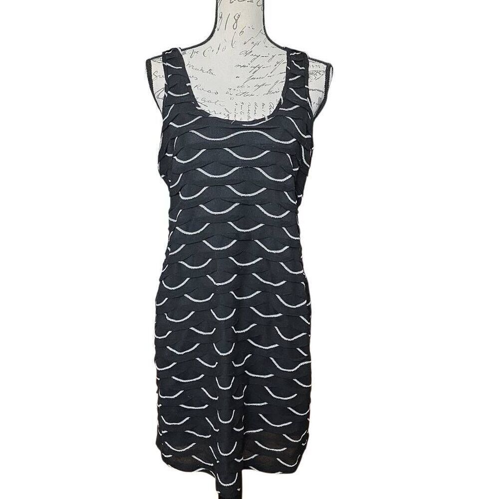 Max Studio Women's Size Large Black White Tiered Sleeveless Tank Dress